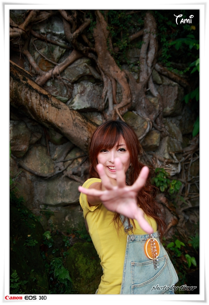 台湾清纯美女-Tami-兒童育樂中心外拍